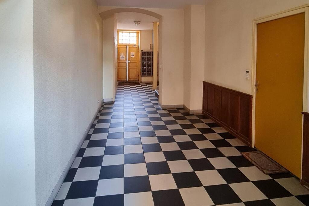 Bel Appartement Meximieux Centre Ville 2 Chambres Екстериор снимка